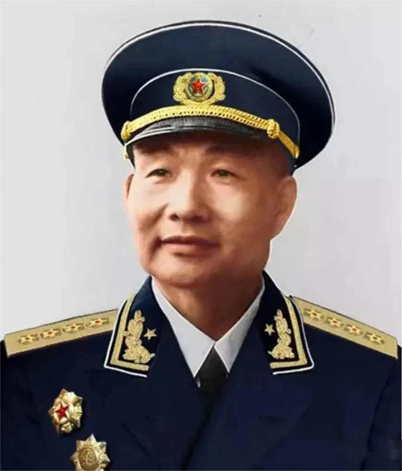 肖劲光将军.jpg